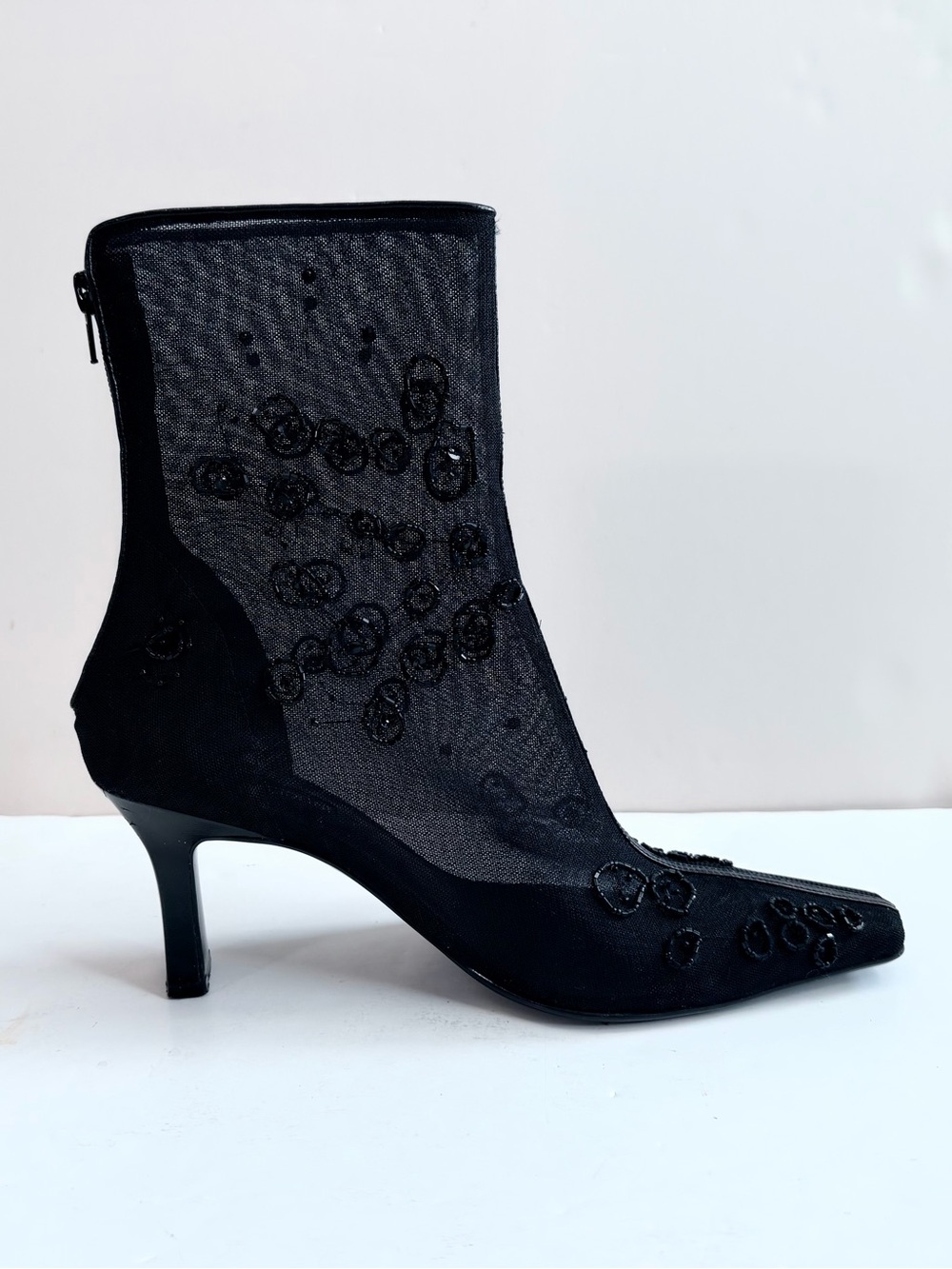 Enzo Angiolini Aschley Black Beaded Mesh Square Kitten Heel Boot Size 9M